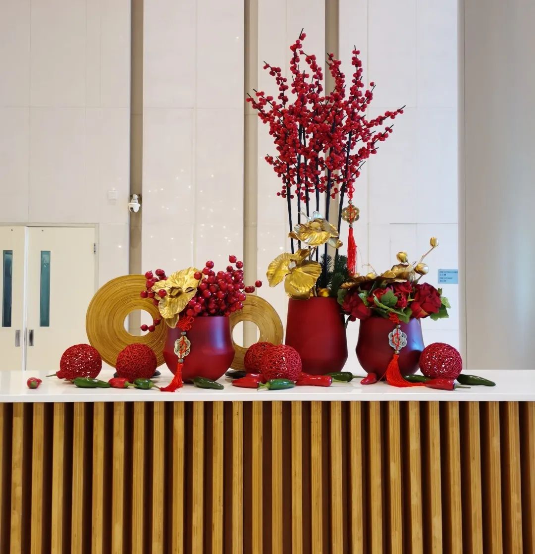 新春新妆显贵显质感的日常妆容,新春氛围办公楼