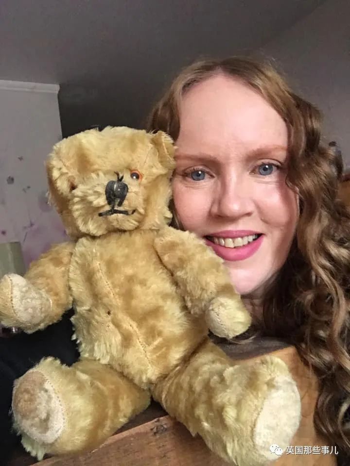 她治好12500只泰迪熊，用毛绒绒治愈自己和无数人…