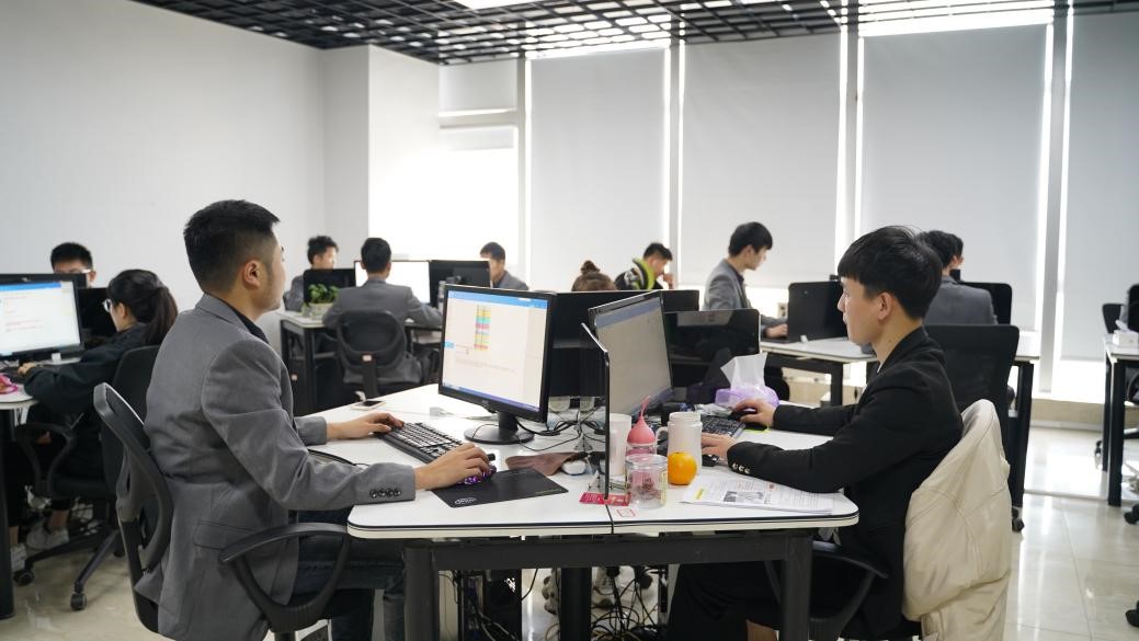 年轻人学什么手艺有前途可以创业,想自学一门手艺以后自己创业