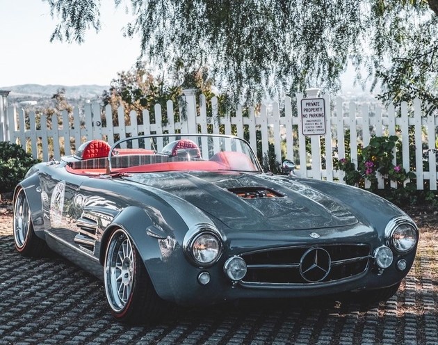 敞篷真拉风体验奔驰slc300跑车,12年奔驰sl300敞篷升级新款