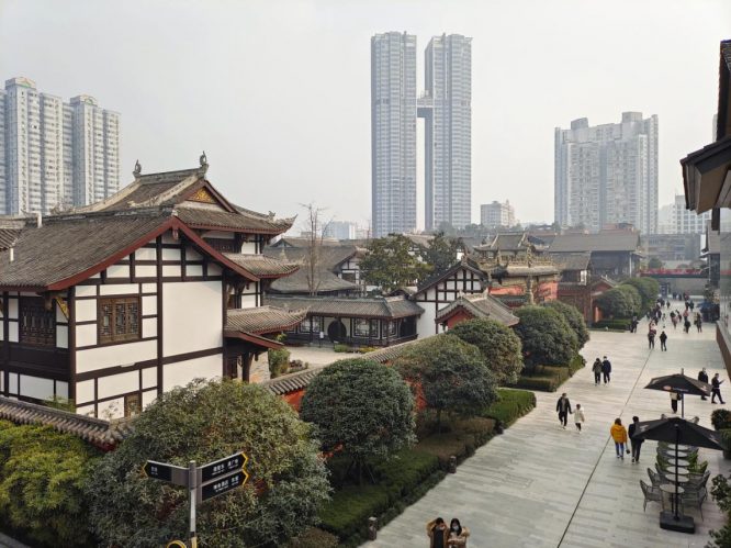 iqoo7和平精英高端局测试,iqoo7和平精英超高清测试