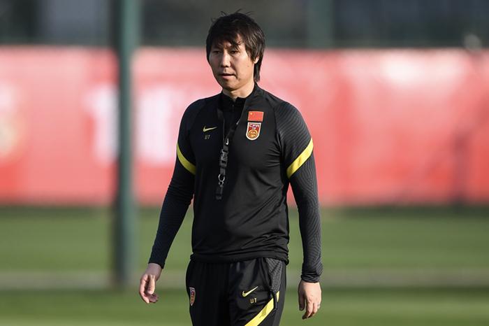 李铁范志毅颜强,颜强李铁解说