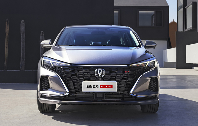 长安逸动plus1.4t蓝鲸版底盘多高,长安逸动plus底盘离地面多高