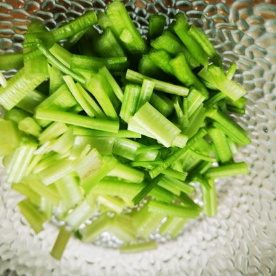 异域风情的酸辣芒果虾超级简单,芒果菠萝柠檬虾