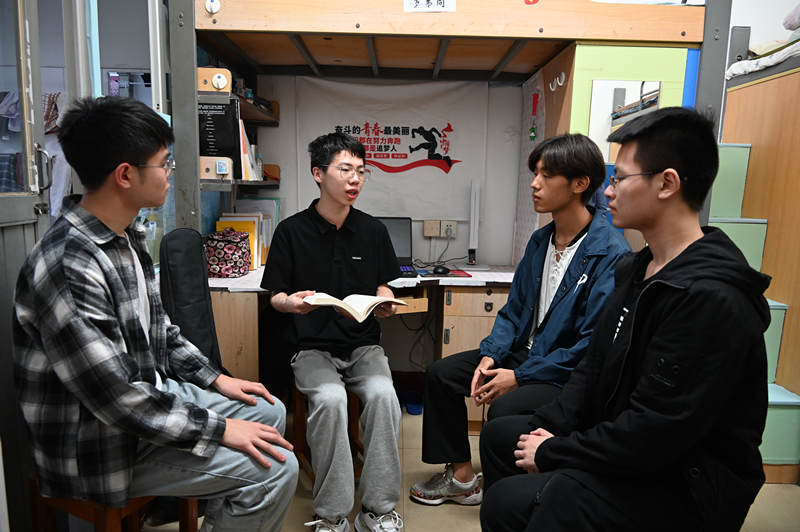 *党**史学习教育丨学习*党**史守初心汲取力量担使命——重庆各地各单位推进*党**史学习教育走深走实