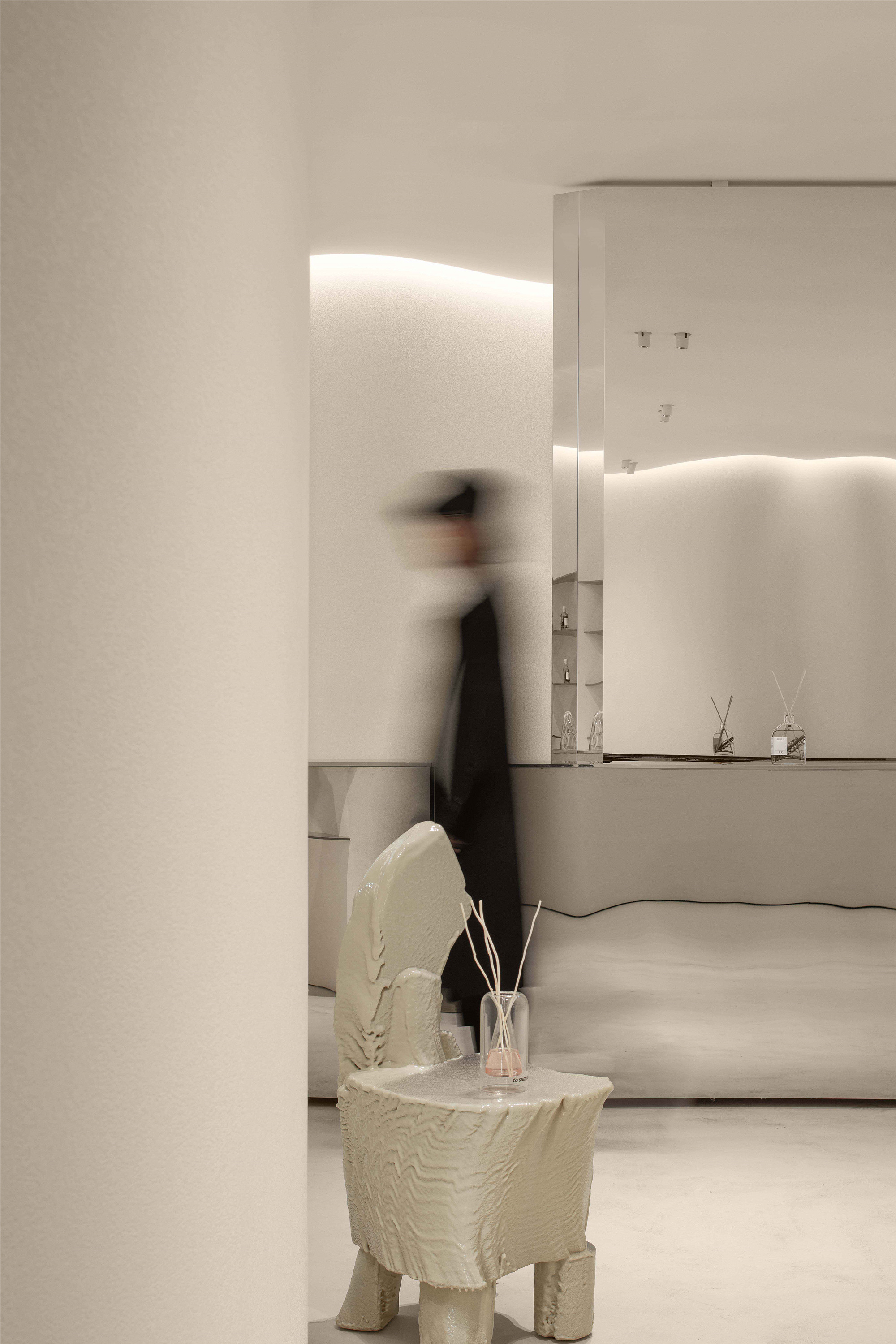 F.O.G.|北京三里屯观夏香薰体验零售空间