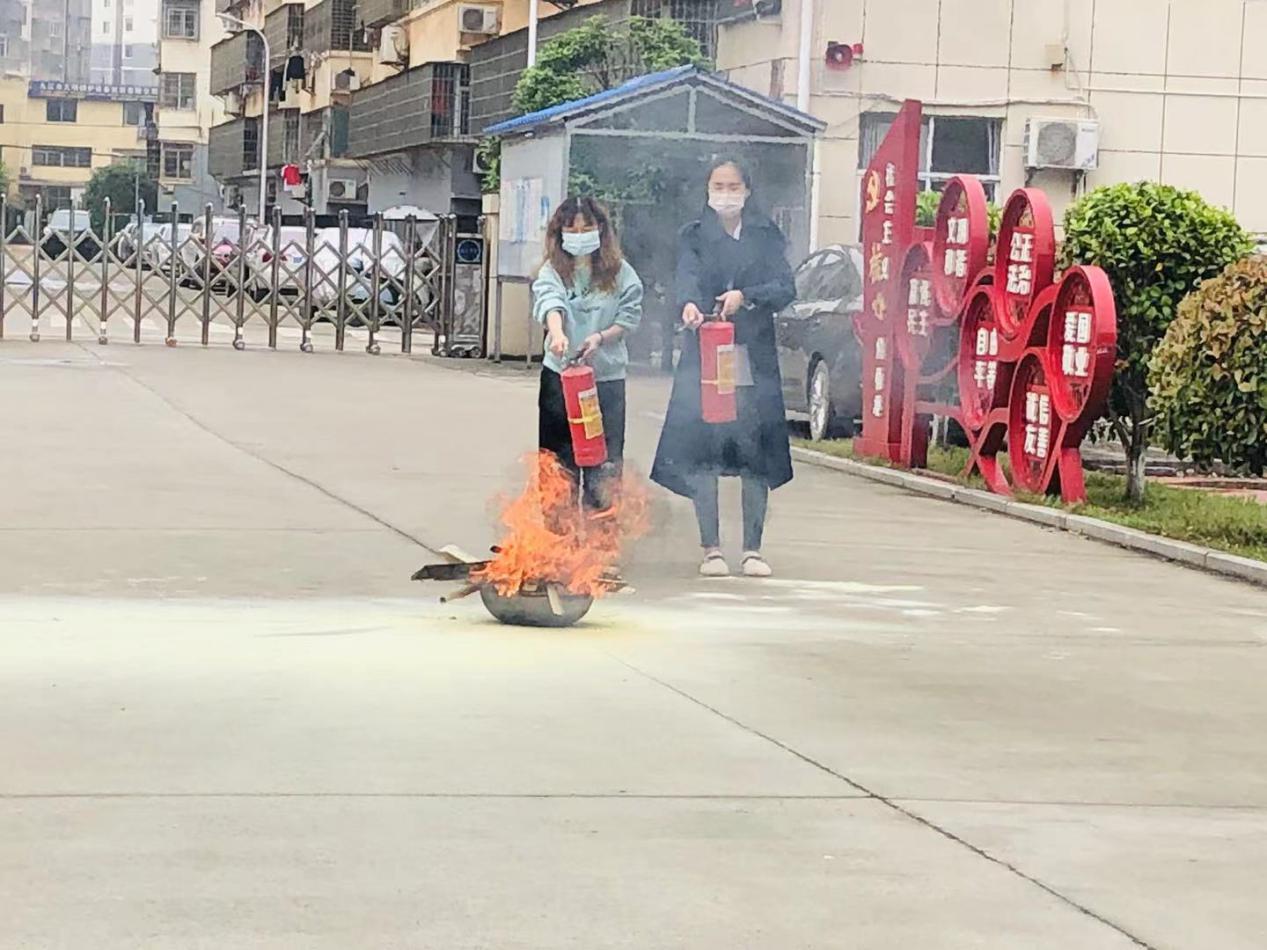 消火栓灭火演练步骤流程,社区灭火器使用实战演练方案