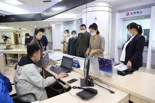 辽宁省4275人领到法律职业资格证因特殊原因暂未领取证书人员可走绿色通道