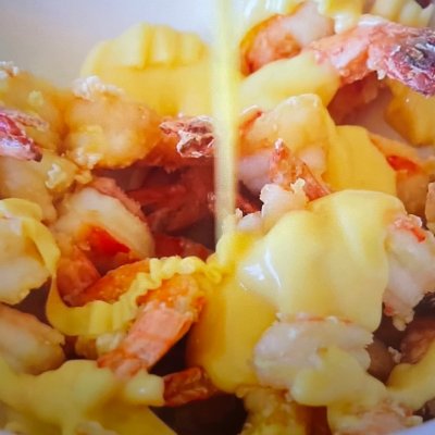 关注骨骼健康预防骨质疏松,香酥小河虾老少皆宜的补钙佳品