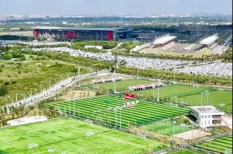 浦东足球场还可以扩建吗,上海浦东足球场对外开放时间