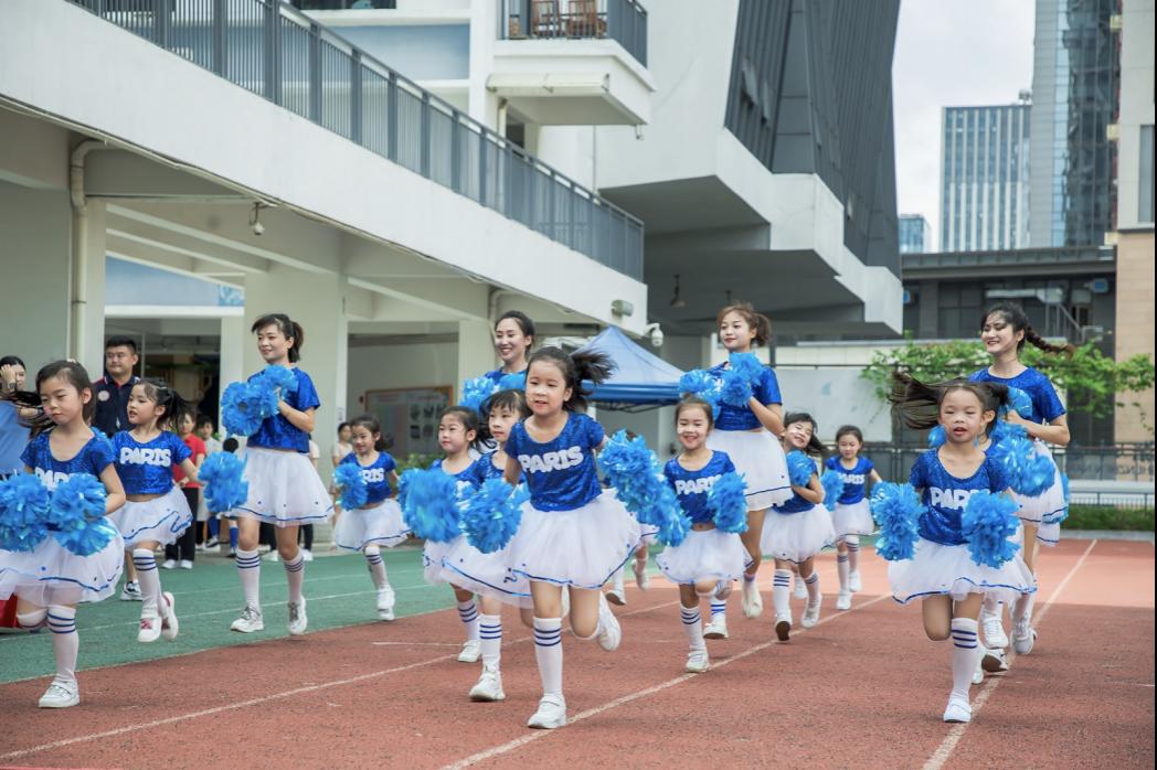 足球从娃娃抓起完整版,幼儿足球从娃娃抓起