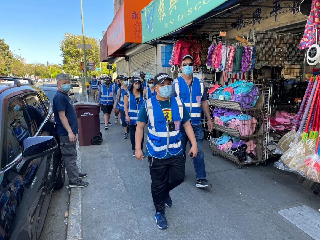 风暴中的唐人街|封面人物