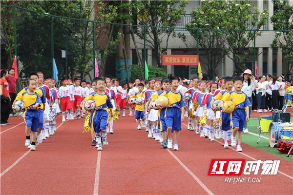 长沙砂子塘天华小学足球队,长沙市南雅校园足球比赛