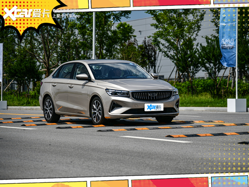 吉利帝豪第四代第一视角试驾,17款吉利帝豪1.3t自动挡试驾