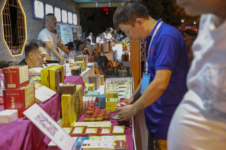 白天太阳大去哪里逛,白天太阳大去哪里玩比较好