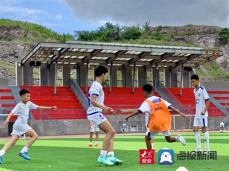 青岛中学生夺得山东省足球冠军,青岛实验学校足球队冠军