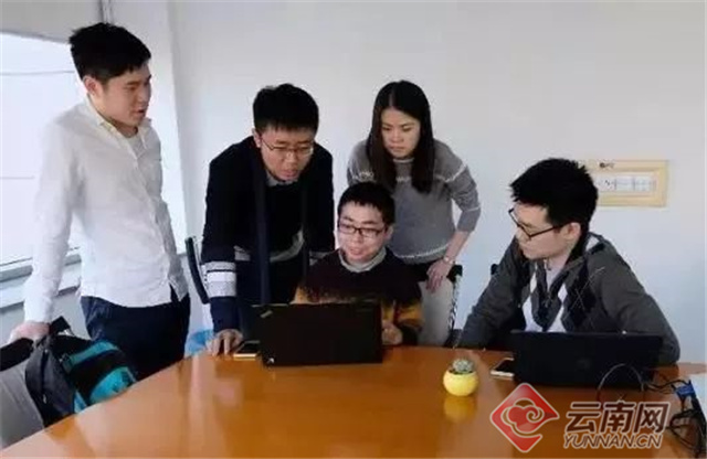 轮椅上的天才矣晓沅,清华学子轮椅超人矣晓沅