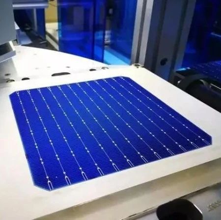 光伏电池路线之争：HIT被过度炒作，短期内TOPCON或占上风