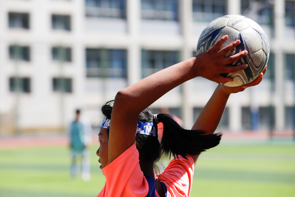 足球赛场上的催泪时刻,感动足球场上落泪的瞬间