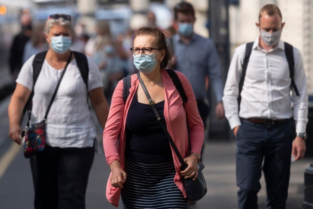 英国新冠病例,英国确诊新冠四次