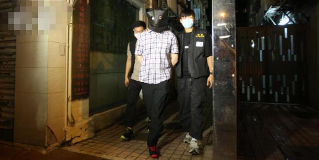 香港蜗牛撒盐新闻,香港一博士向蜗牛撒盐