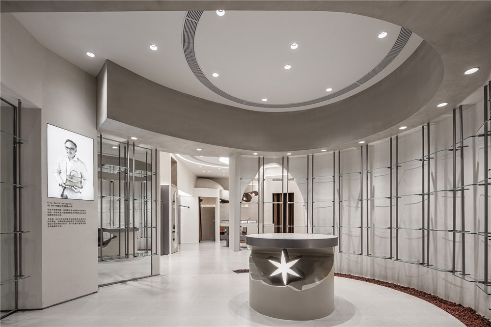 欧阳跳建筑设计|无锡R.JIE服装买手店