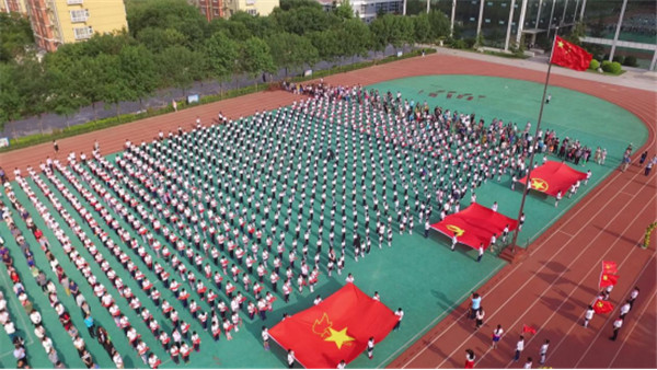 中国故事｜东营市春晖小学：“共生课程”创生学校育人新生态