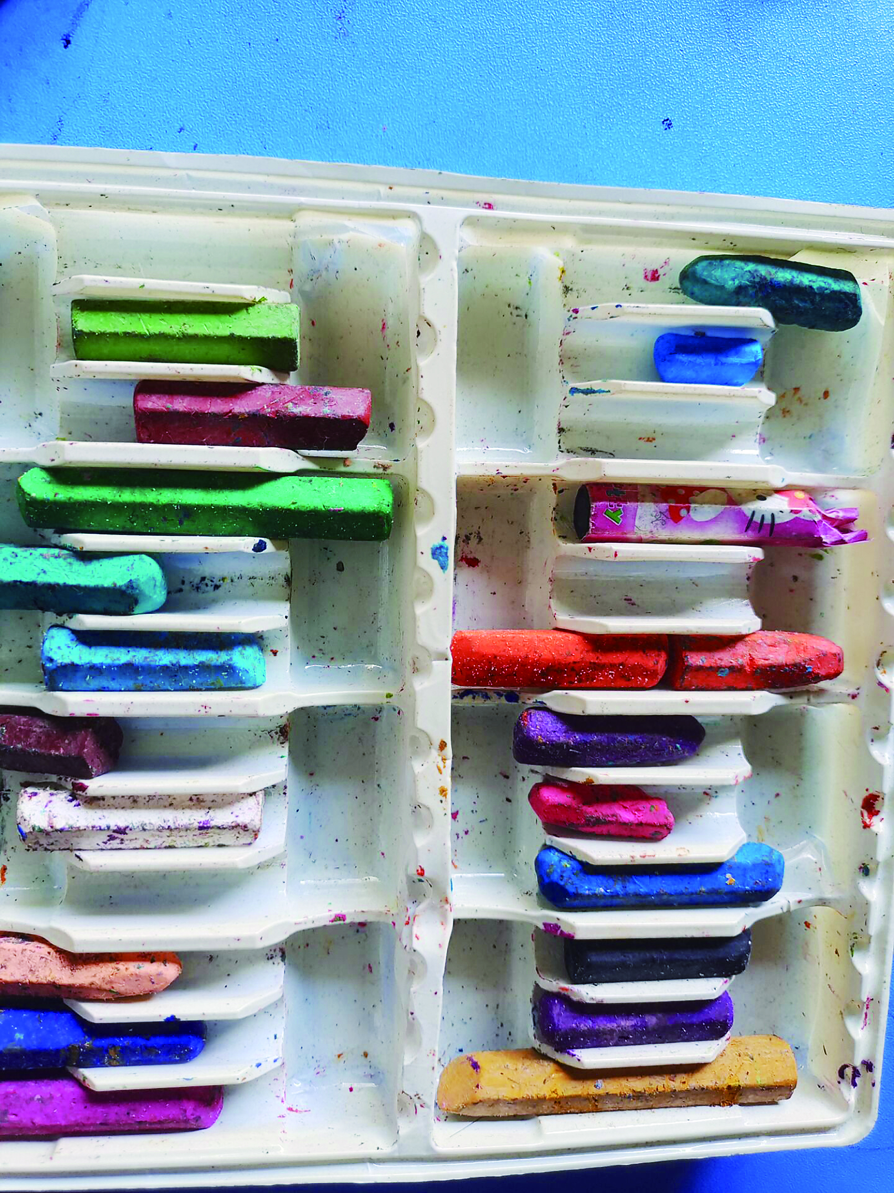 一年级孩子总丢铅笔什么原因,铅笔用完了不舍得扔怎么办