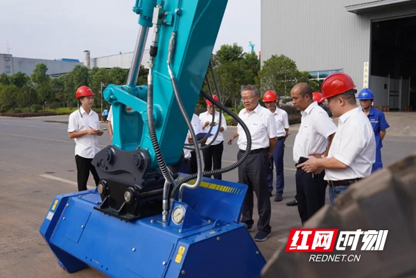 20吨级山河智能,山河智能轮履一体挖机