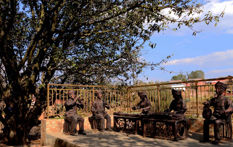 迤沙拉民族文化村四大家族,彝族迤沙拉村