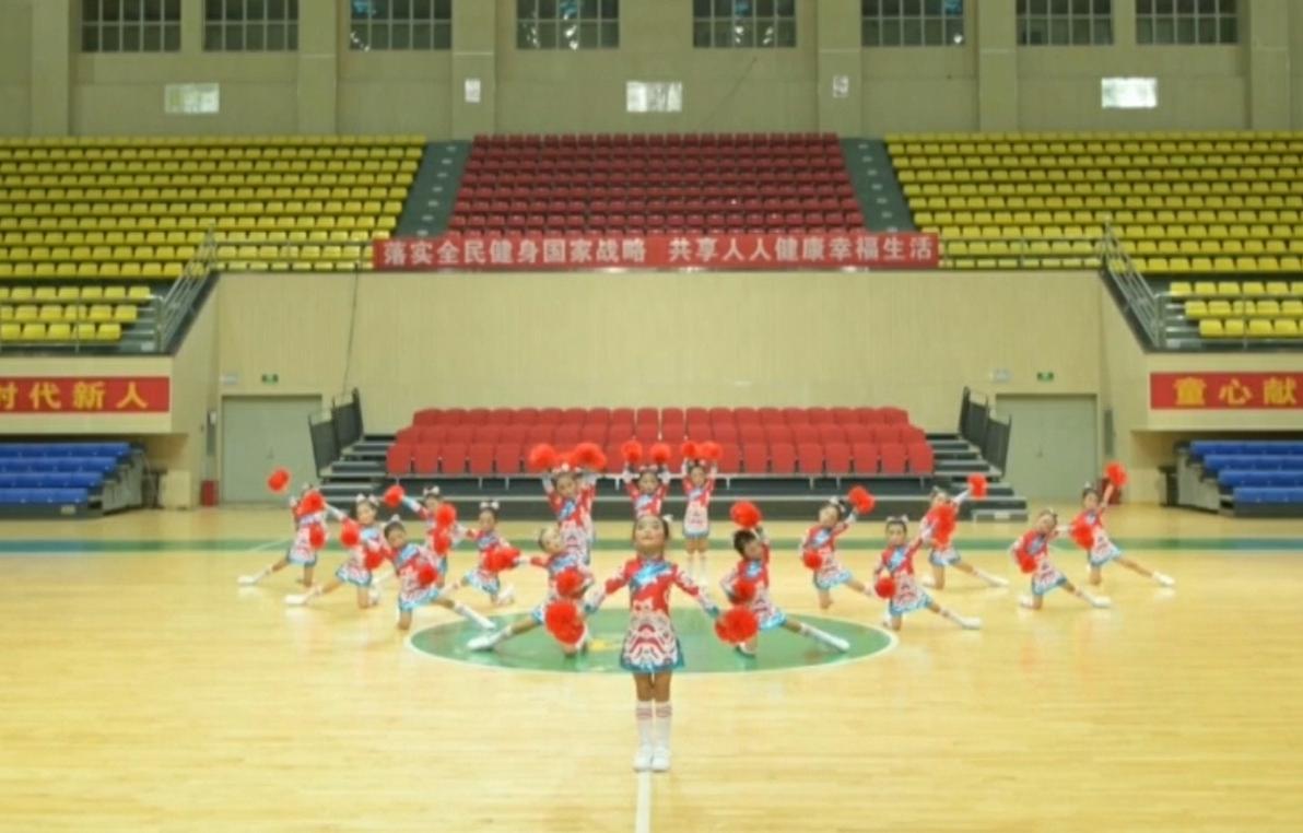 啦啦操校园舞蹈视频,啦啦操校园完整