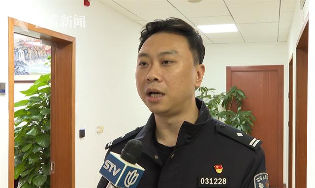 女子家中名牌包被偷,家中11个名牌包变赝品