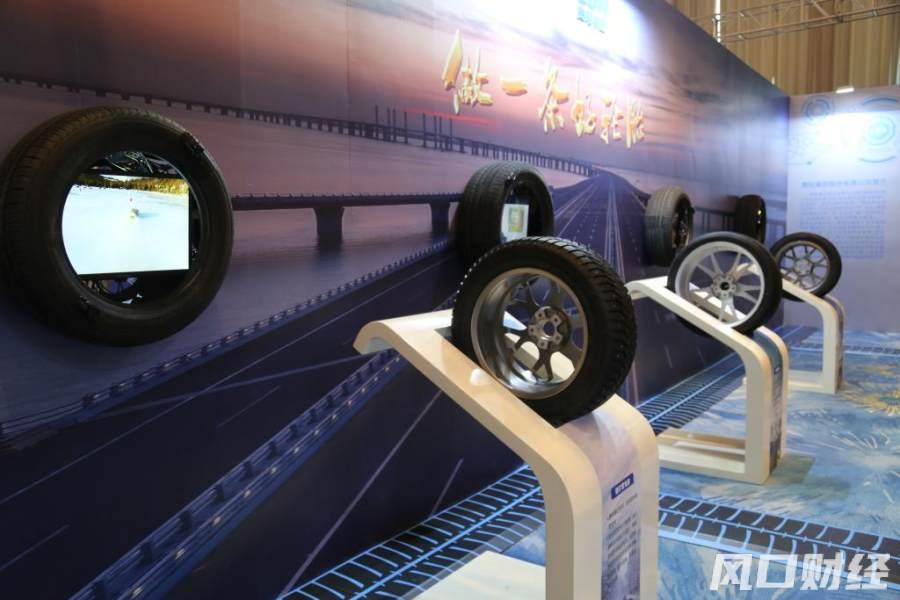 董事长袁仲雪,袁仲雪青岛上市公司