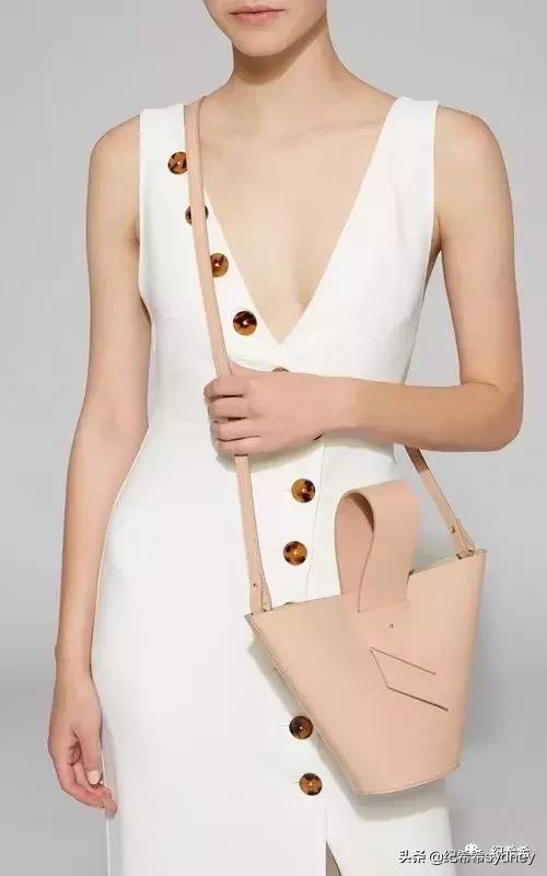 2020年最潮时尚的小众包包推荐,2020年最火爆的包包推荐