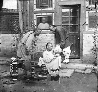 半年不开张开张吃半年啥意思,半年不开张一开张吃半年