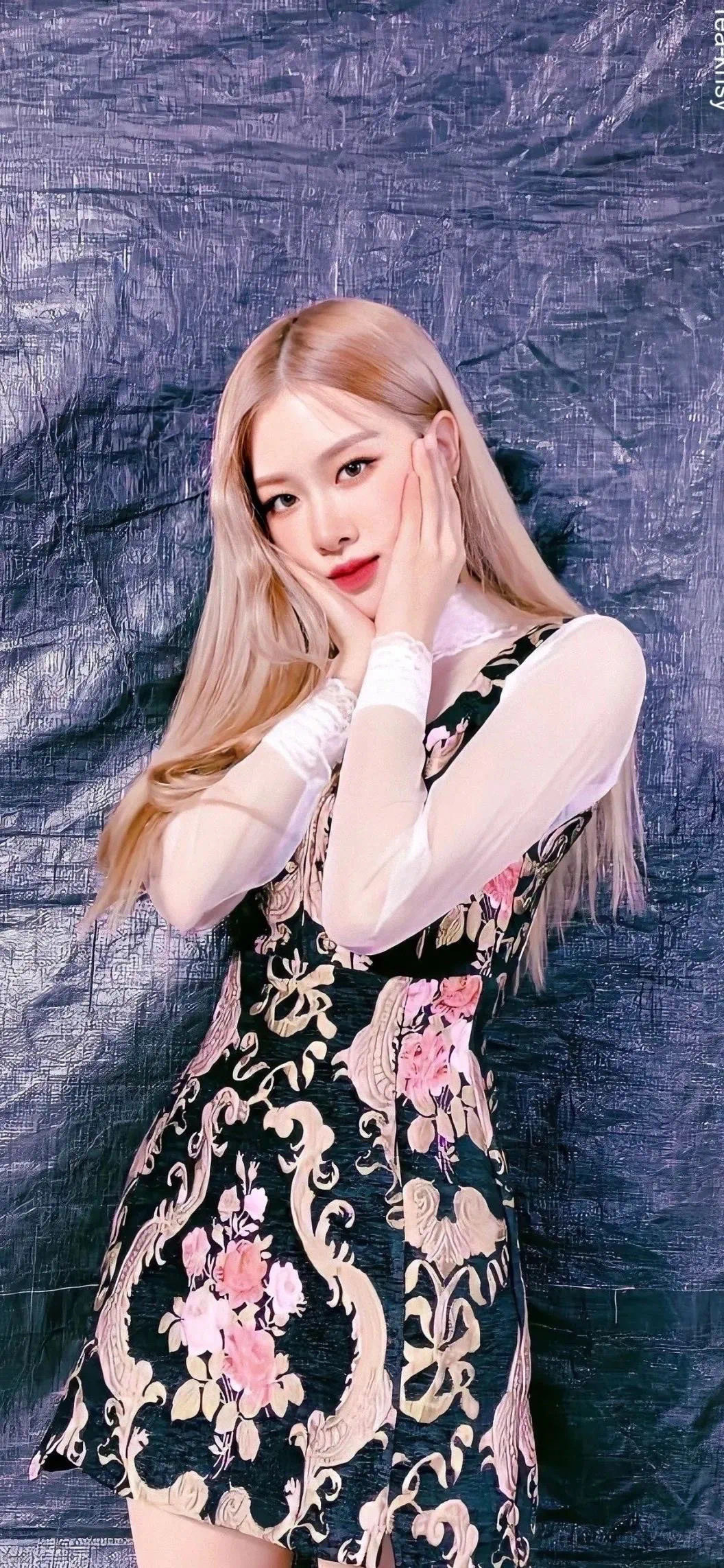 blackpinkrose朴彩英出道首张solo,朴彩英soloontheground演唱会完整版