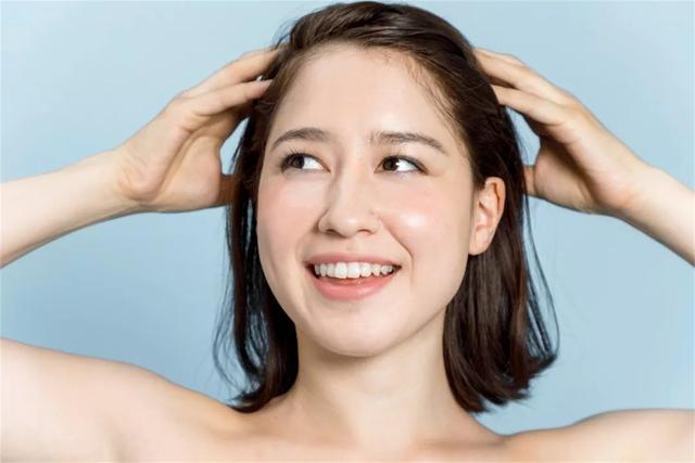 两鬓和后脑勺白发是什么原因,白发长在不同部位代表什么