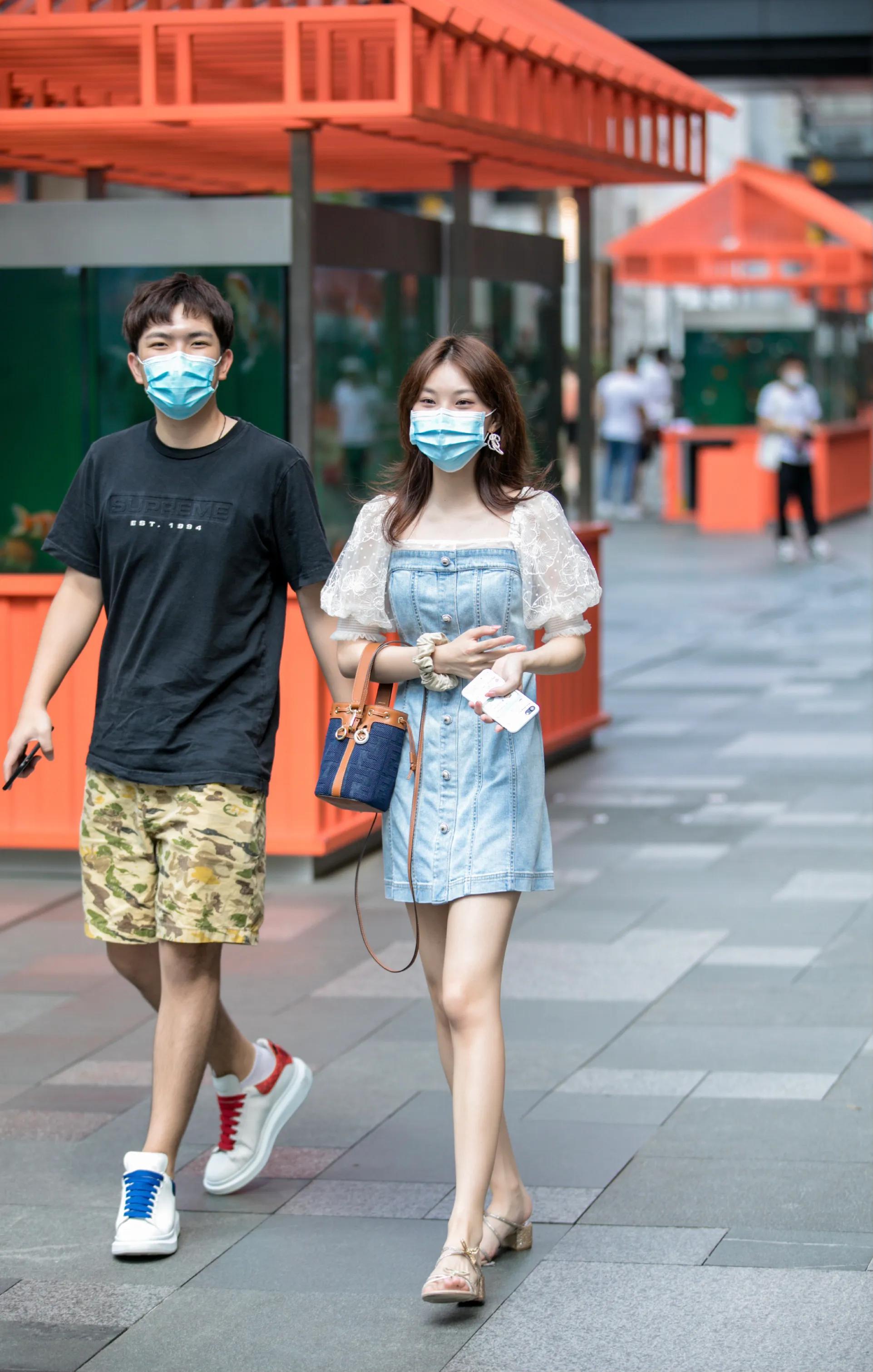 街拍背什么包最好看,街拍路人都背什么包