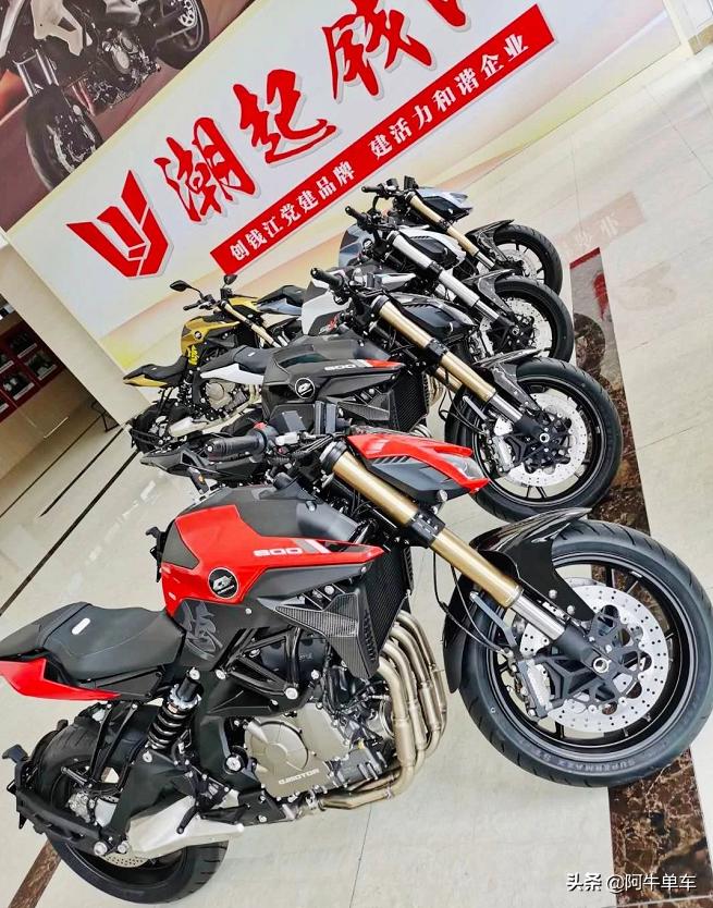 全新品牌QJMOTOR“追600”正式上市，43999元起，详细解读