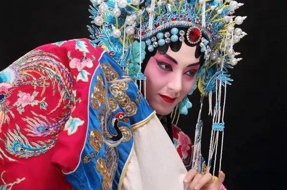 曾黎美貌刘烨,曾黎年轻时的颜值秦海璐评价