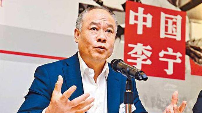 李宁签约了哪些勇士球星,李宁湖人韦德