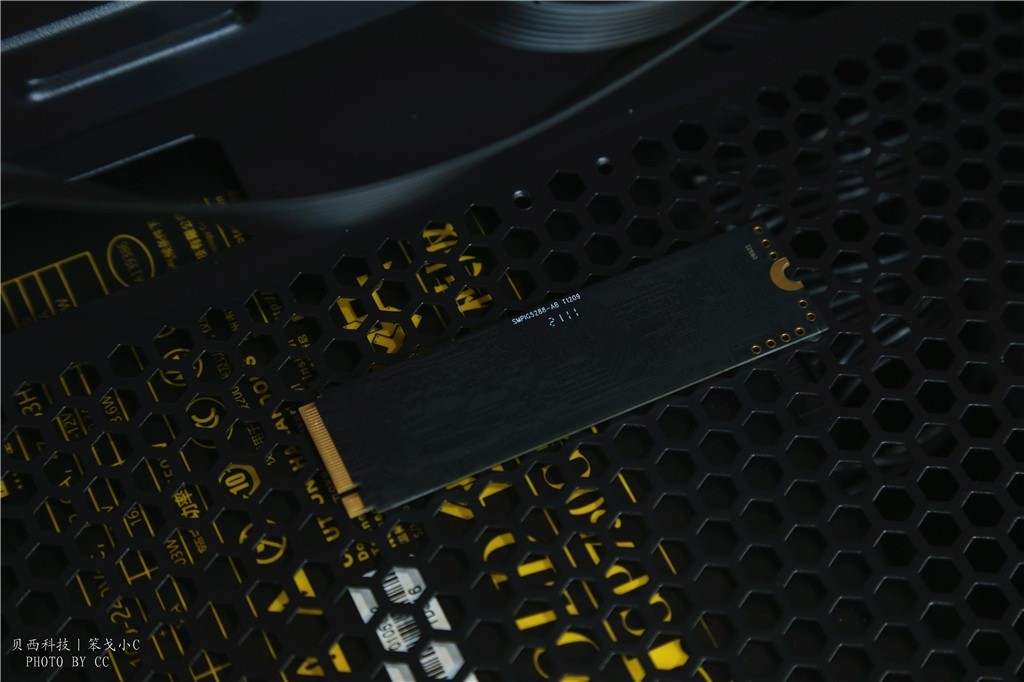 3400mbps固态硬盘,pcie4.0m2固态硬盘评测