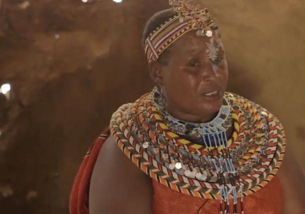 非洲女人拒绝割礼，自己用牛粪盖房建立女人村，拒绝男人进入