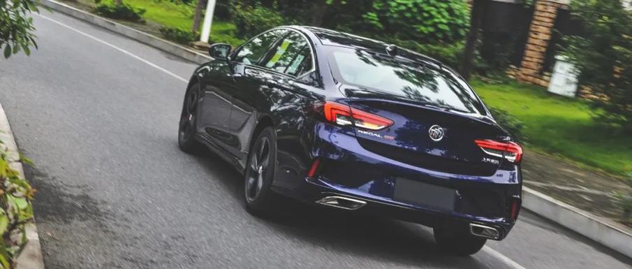 2021款别克君威gs试驾,2017款别克君威gs尊贵皇室蓝试驾