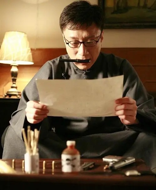 潜伏余则成李涯对峙哪一集,潜伏李涯余则成录音是哪集