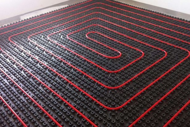 一篇文章告诉你如何选择好地暖,地暖怎么选择最好的