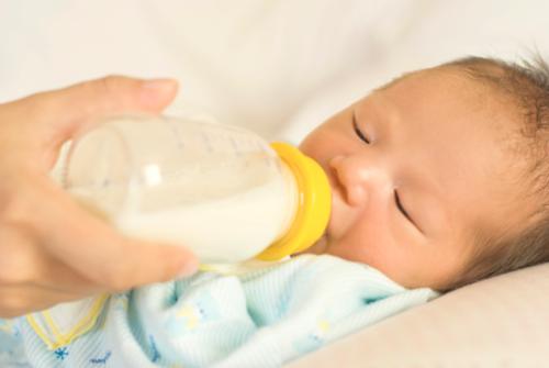 奶粉乳铁蛋白真的能提高免疫力吗,一罐奶粉就能满足宝宝的需求