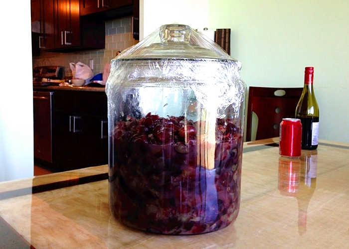 新鲜葡萄饮品的做法大全,新鲜的葡萄做葡萄酒的做法