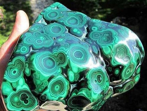 孔雀石是真的么,真正的孔雀石