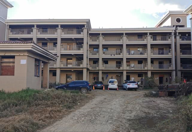 昆明仁泽地产西南海,云南仁泽地产开发有限公司怎么样